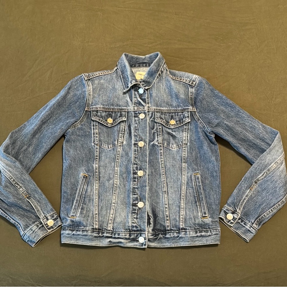 Small Gap jean jacket
